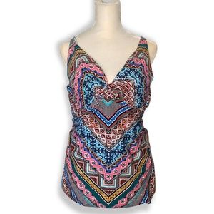 TIME AND TRU TANKINI SWIMSUIT TOP